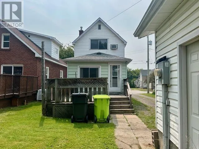 36 St. Andrews TER