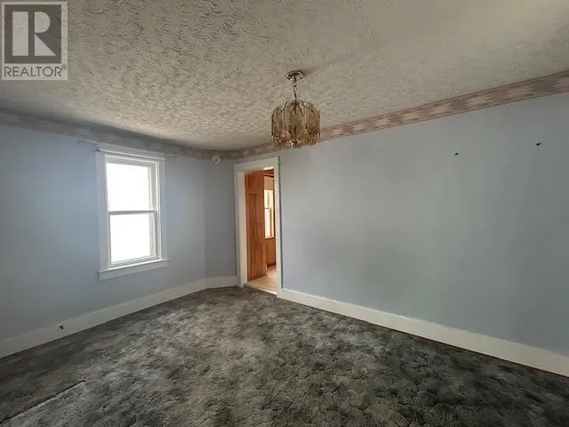 36 St. Andrews TER