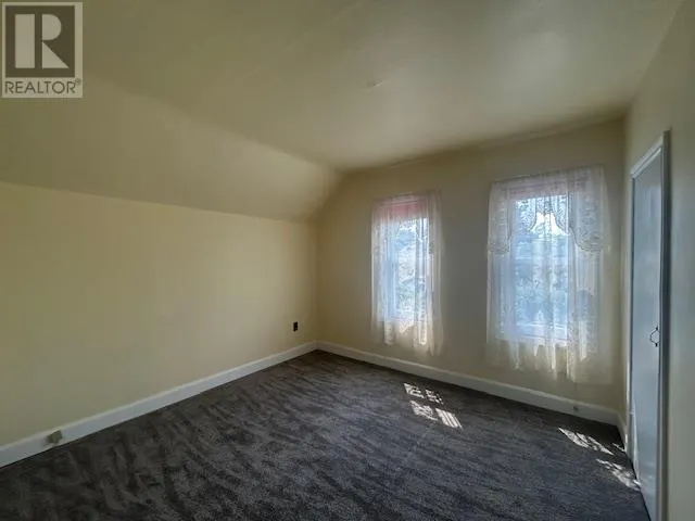 36 St. Andrews TER