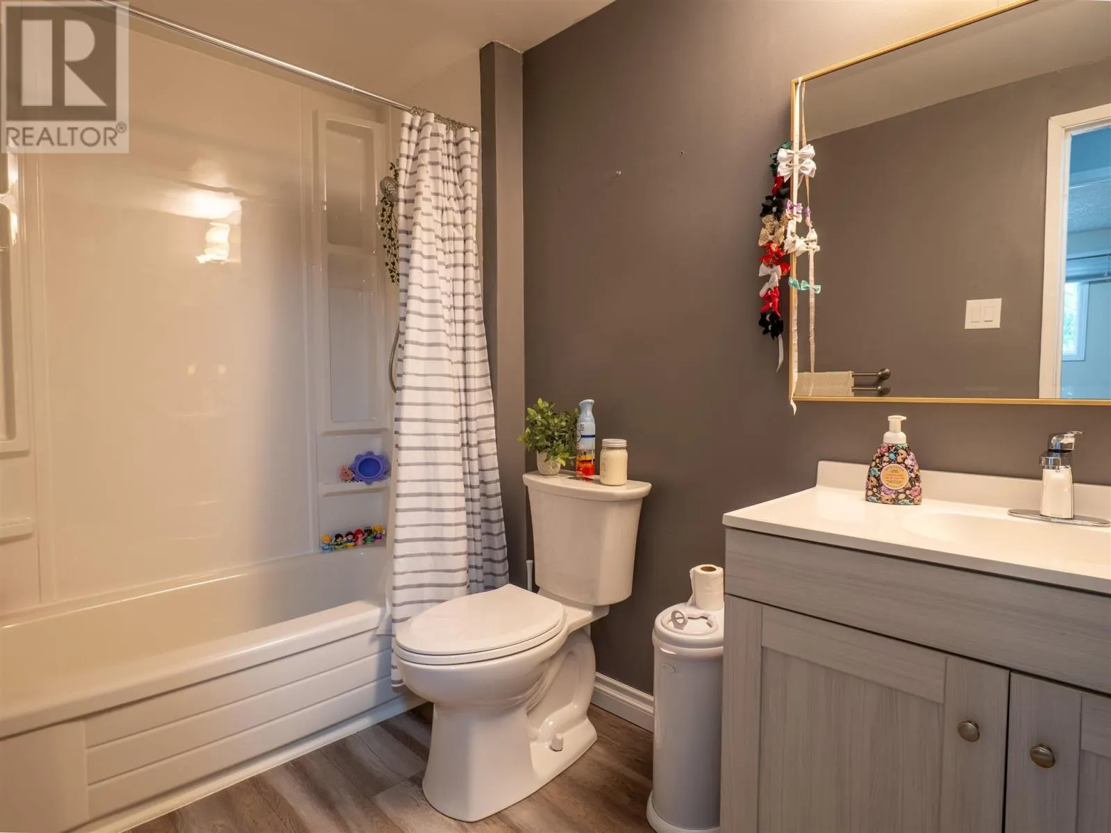 2 Farrell CRES