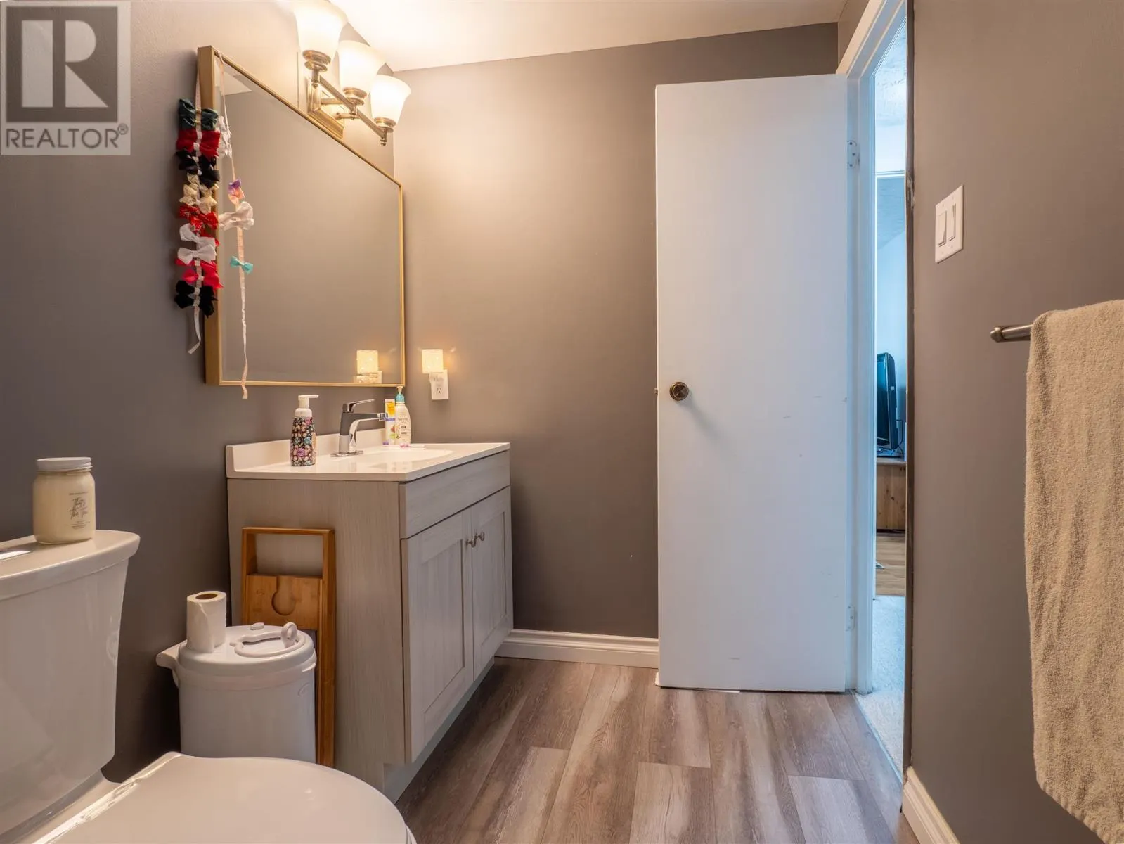 2 Farrell CRES