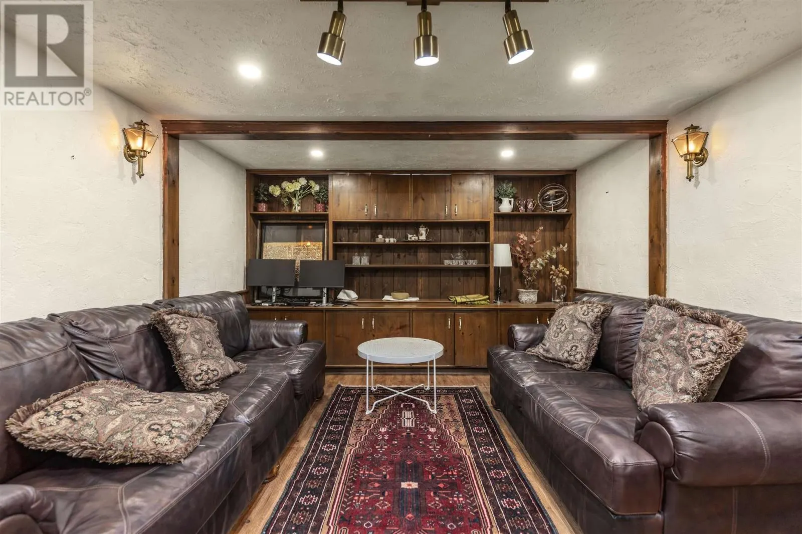 185 Plaintree DR