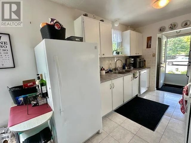 57 Hergott AVE