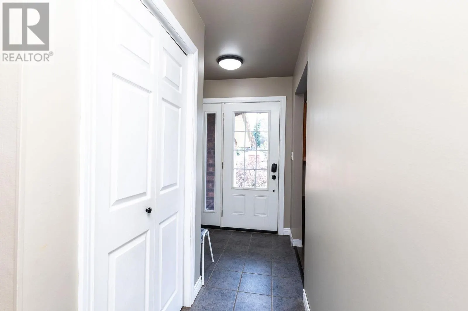 19 Sutton PL