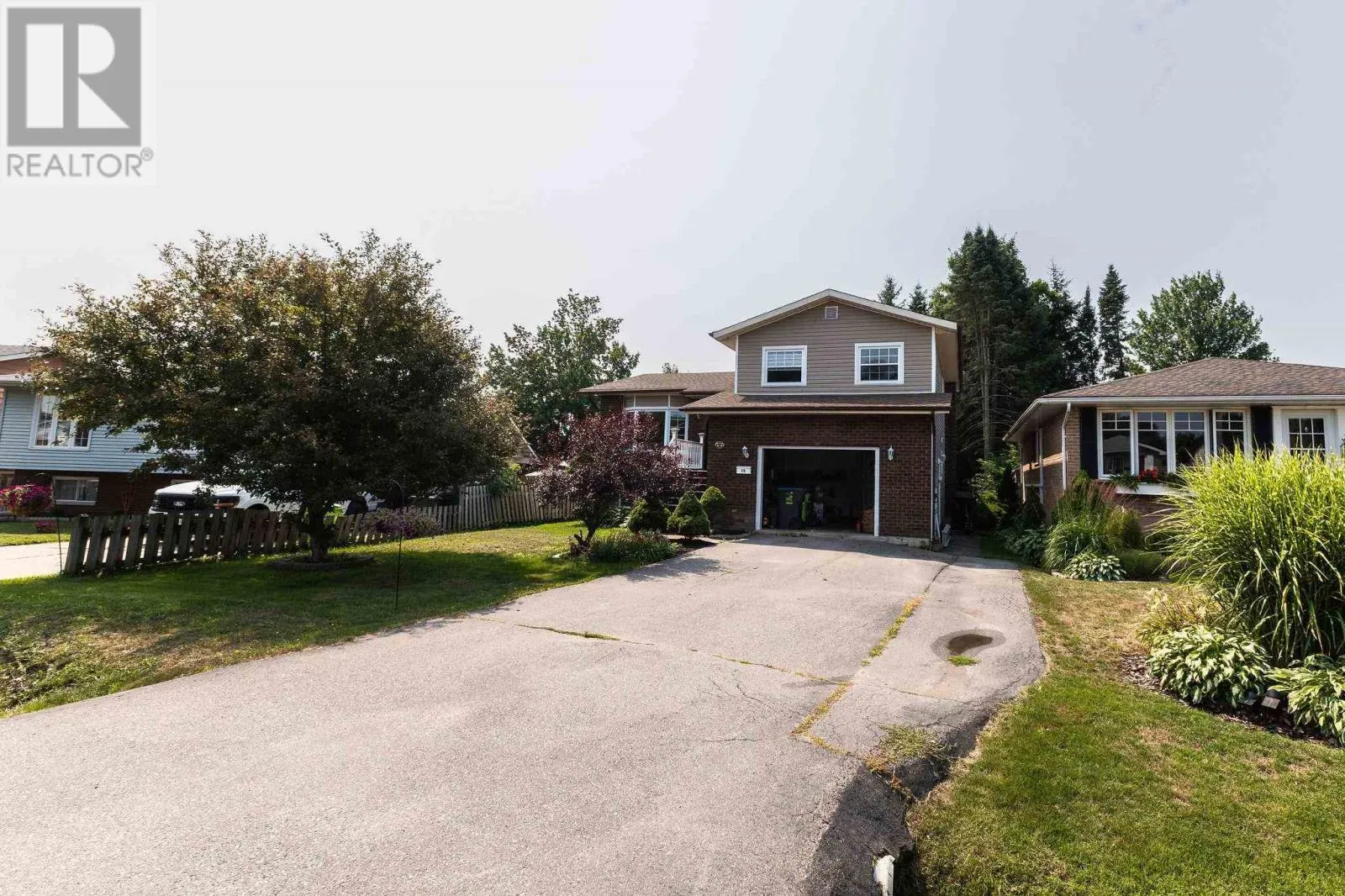 19 Sutton PL