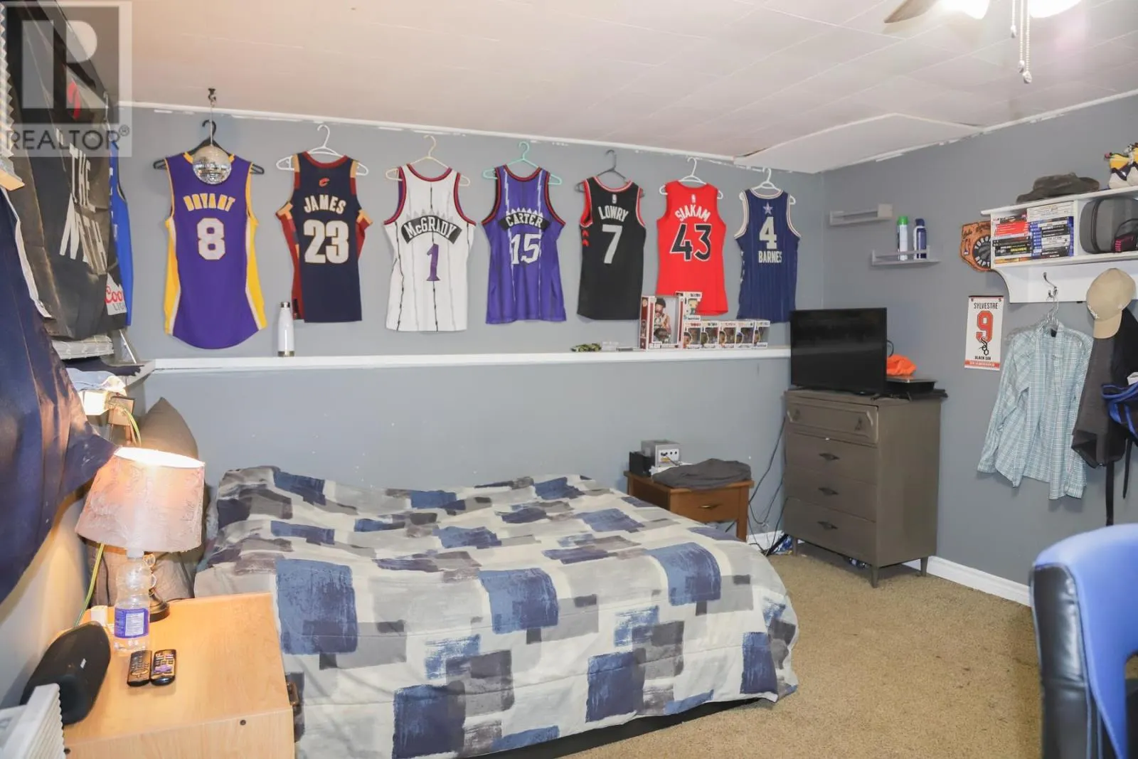 19 Sutton PL