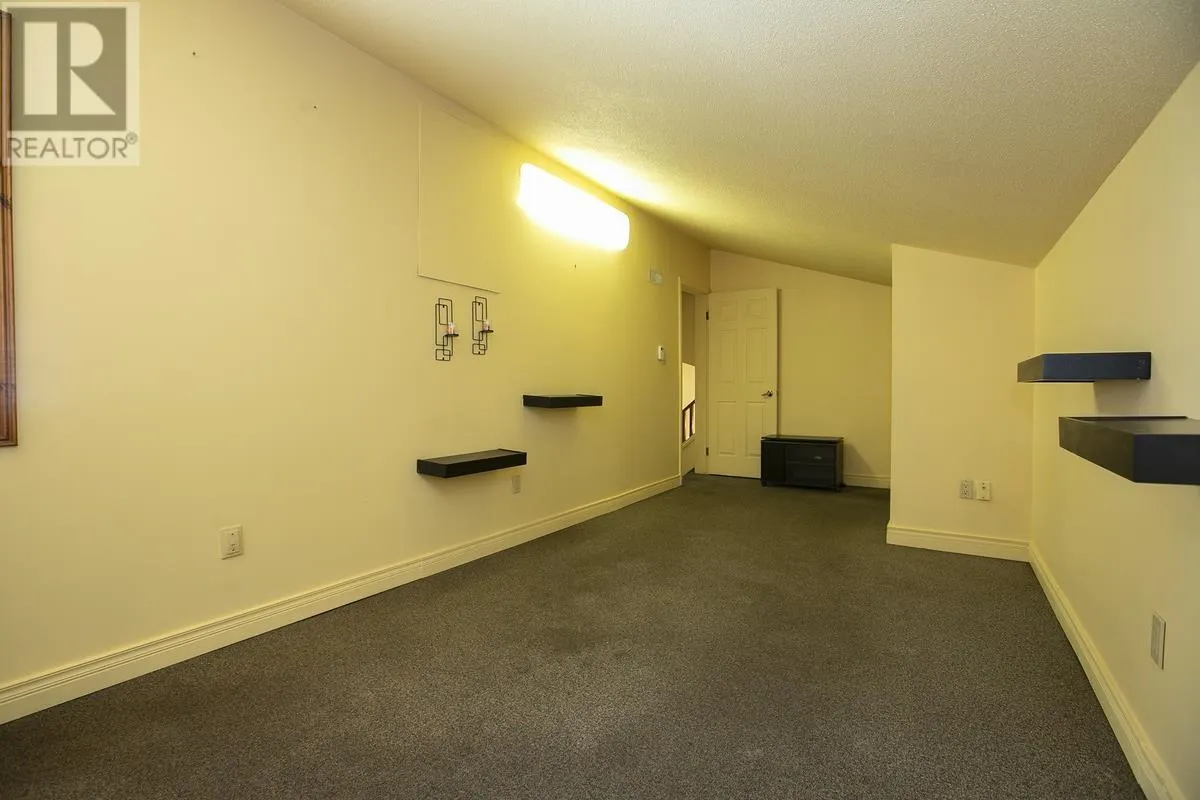 618 Allens Side RD
