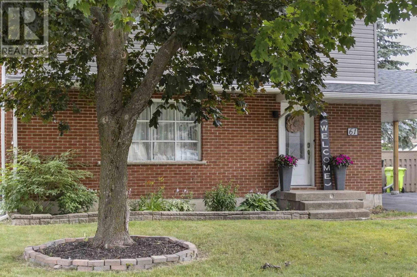 61 Heath RD