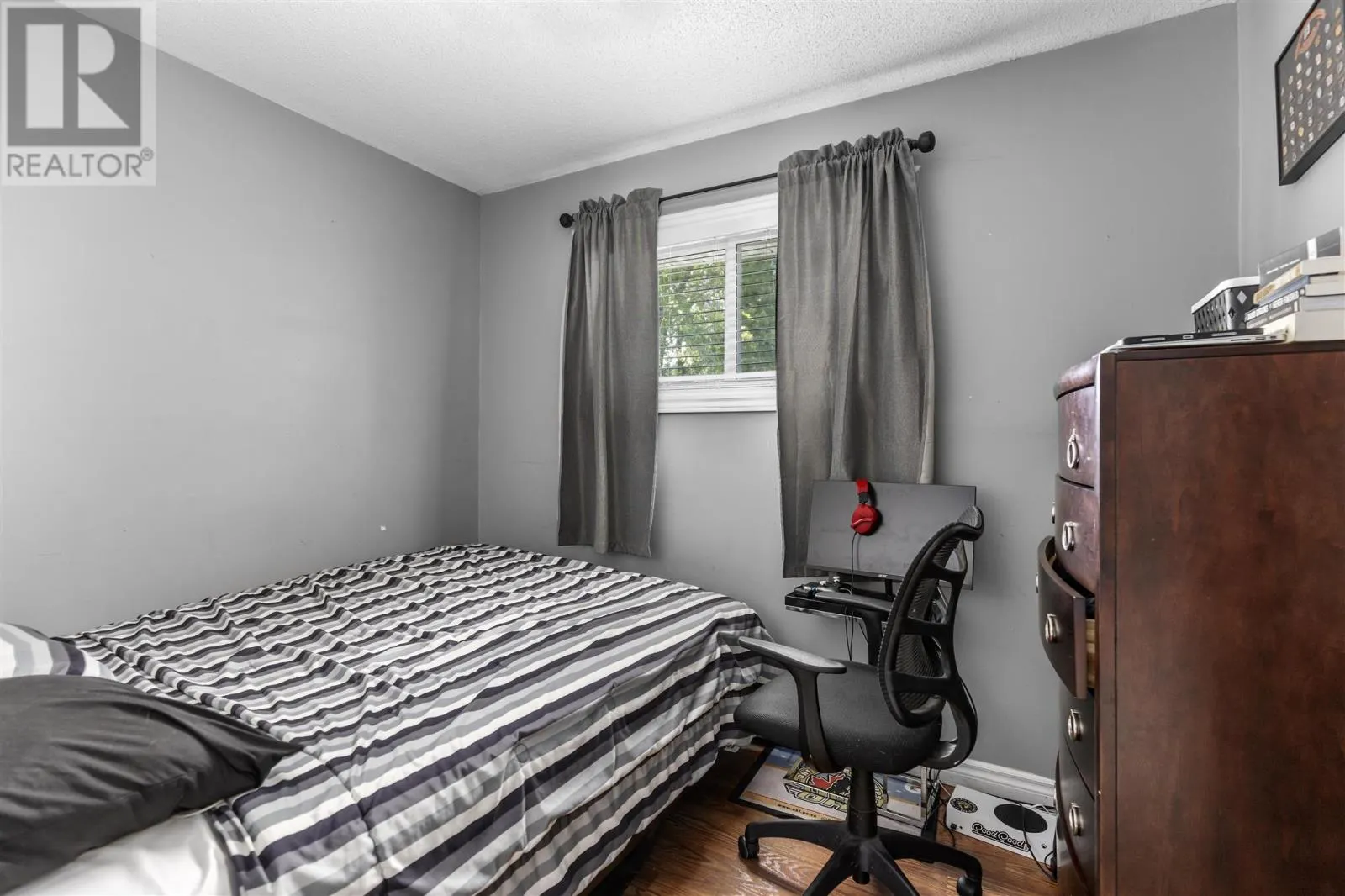 61 Heath RD