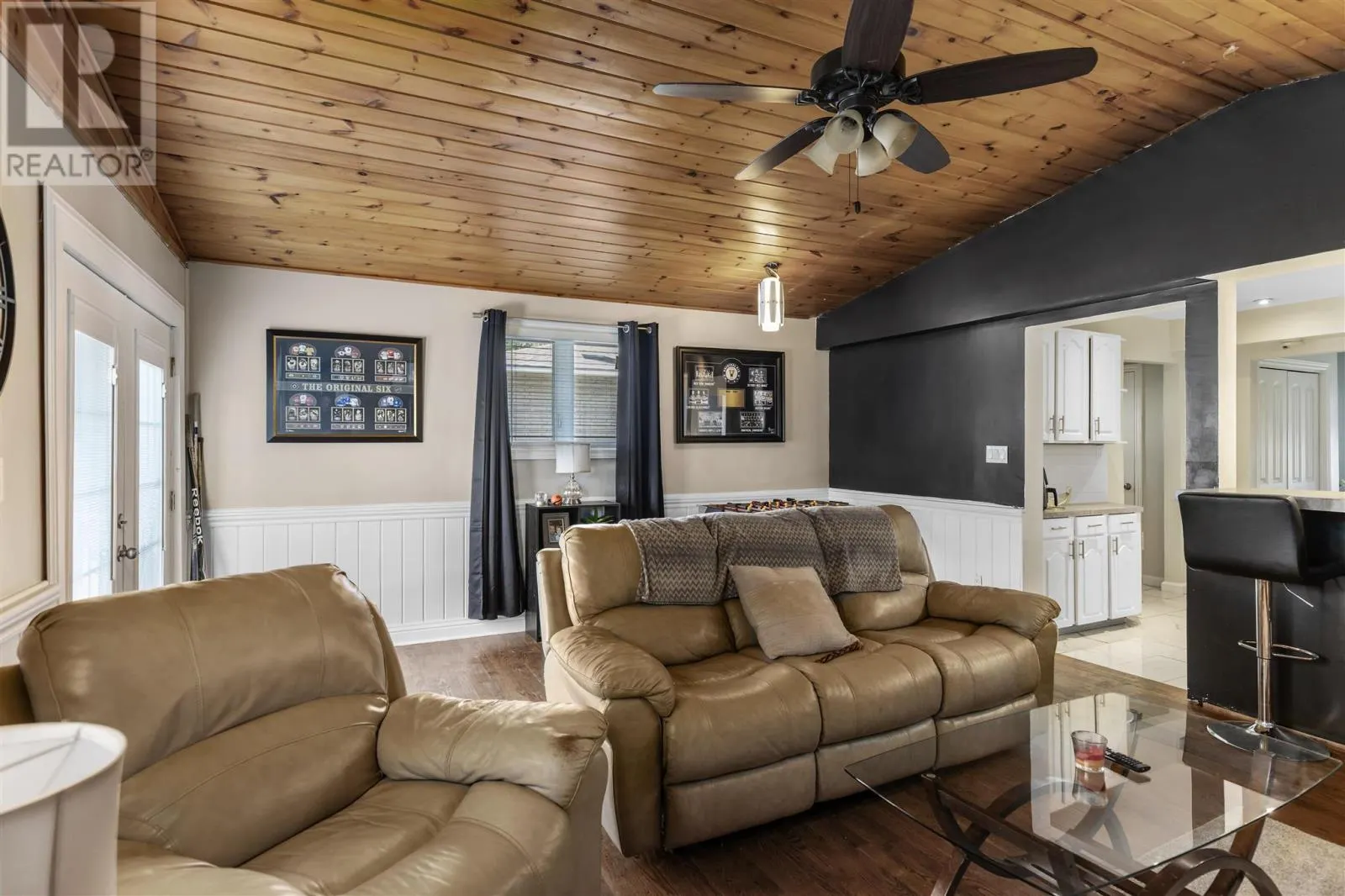 61 Heath RD