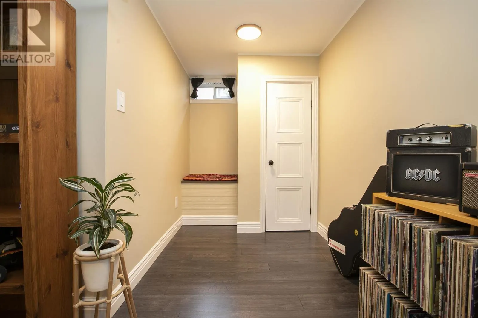 40 Cabot CRES