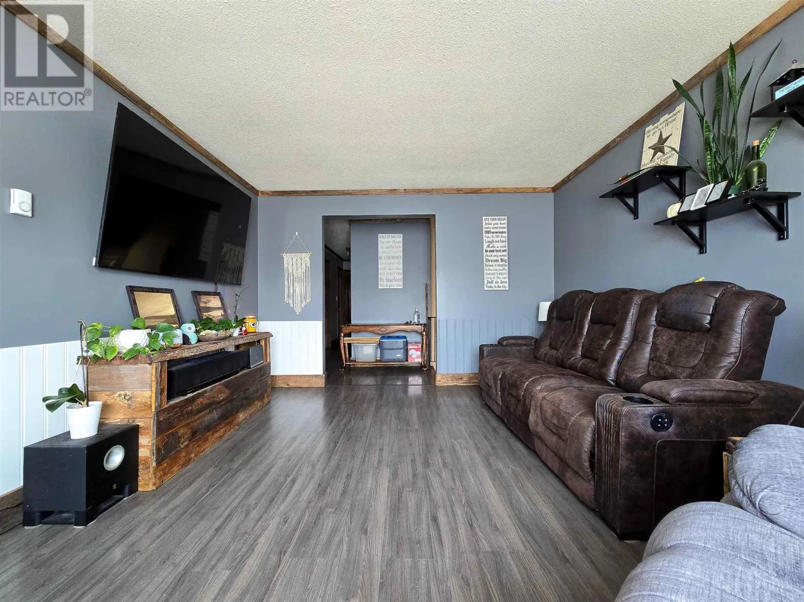 14 Admiral DR