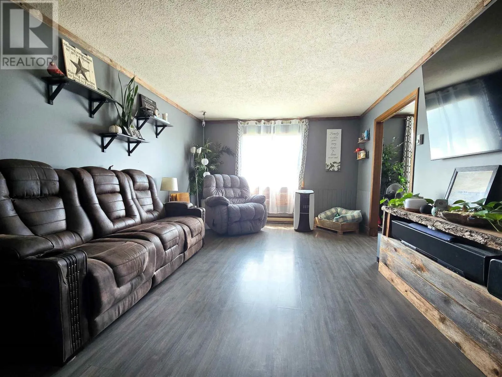 14 Admiral DR