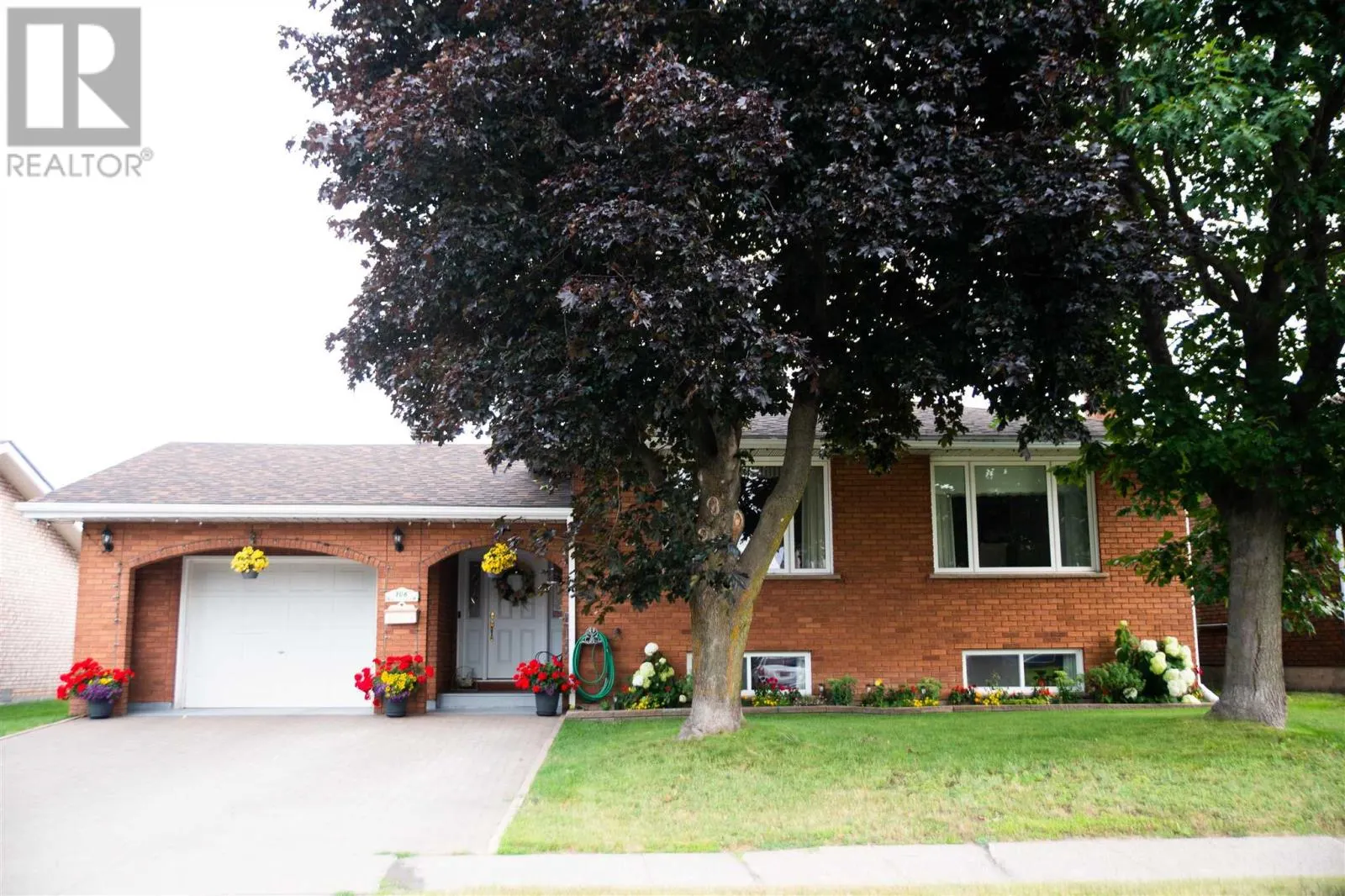 106 Johnson AVE