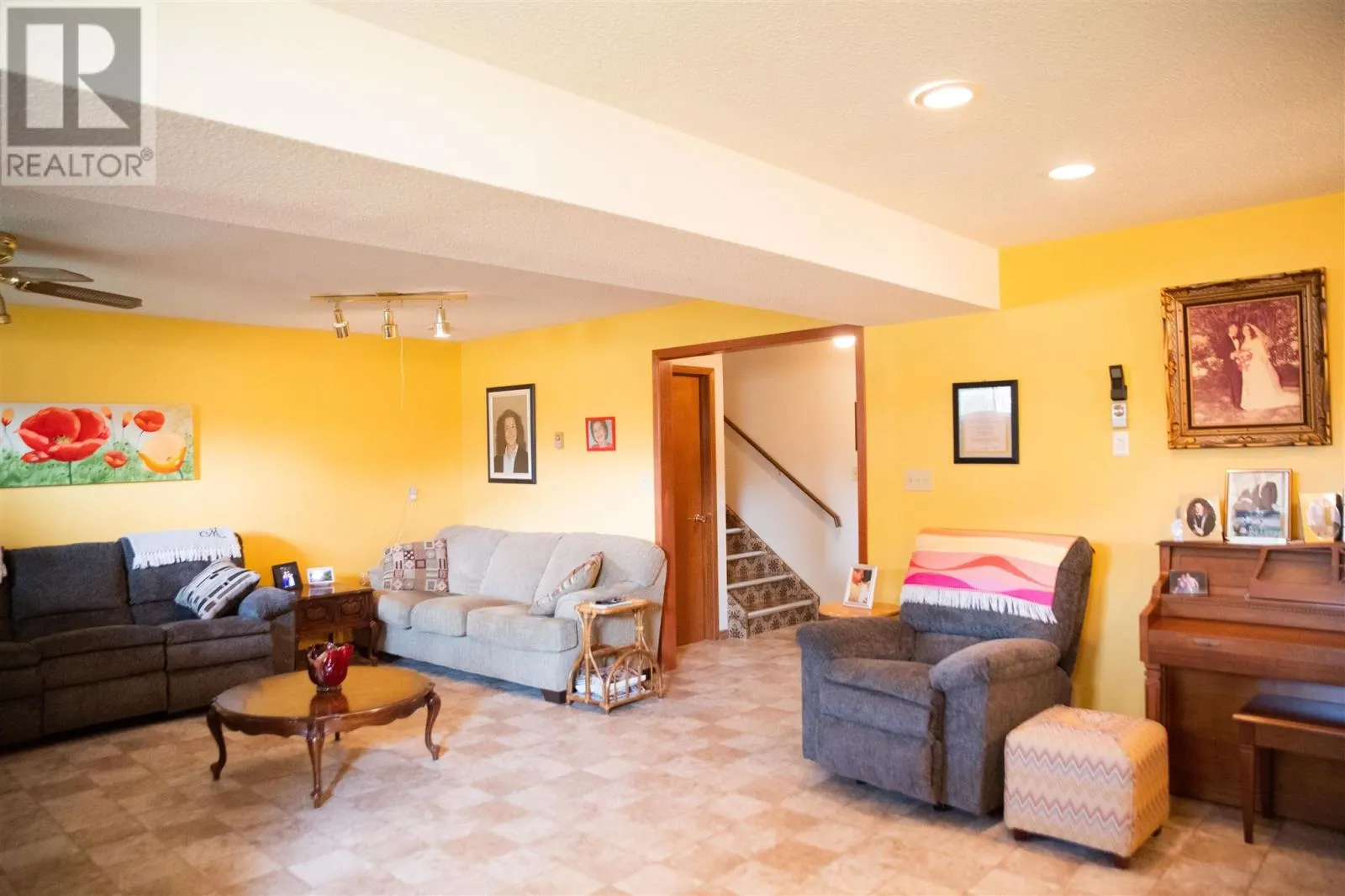 106 Johnson AVE
