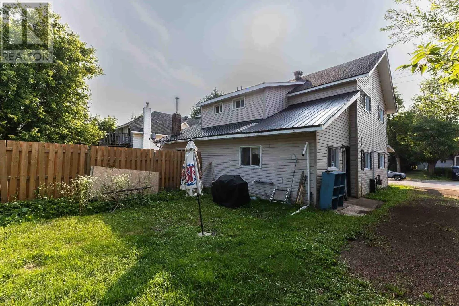 156 Church ST