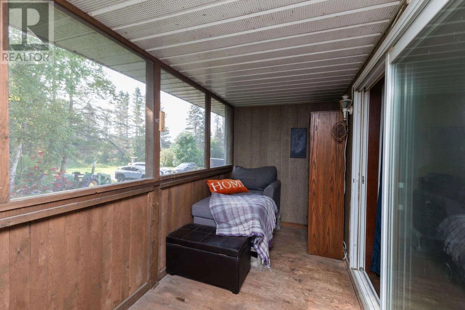 1 Hopper RD