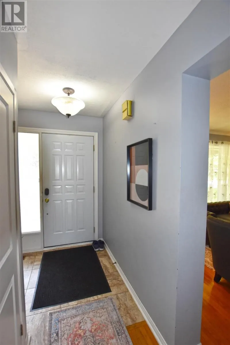 123 Palace DR