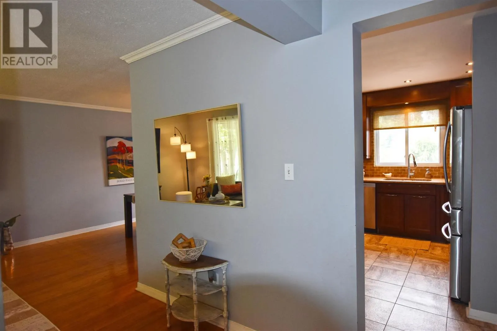 123 Palace DR