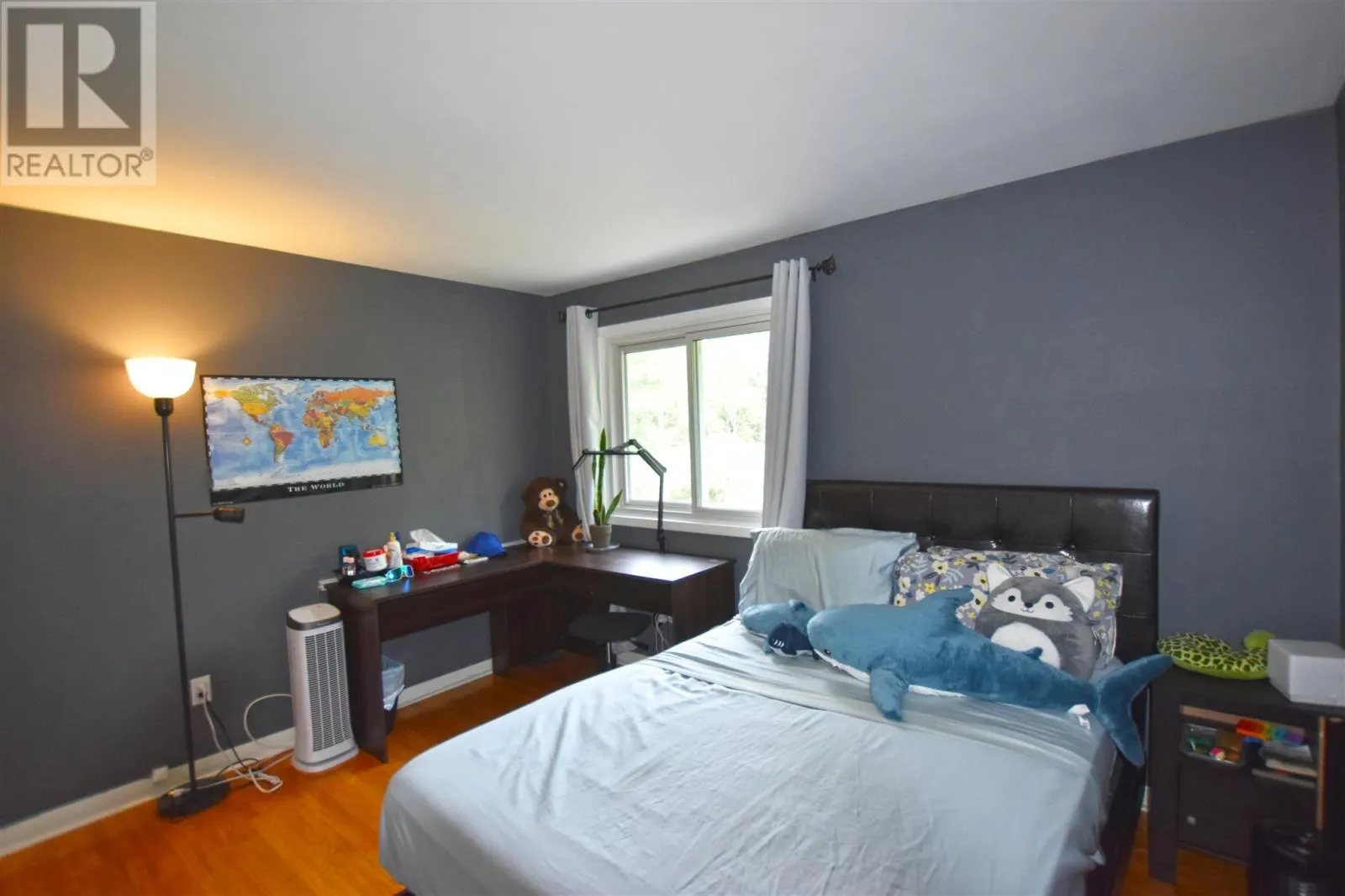 123 Palace DR