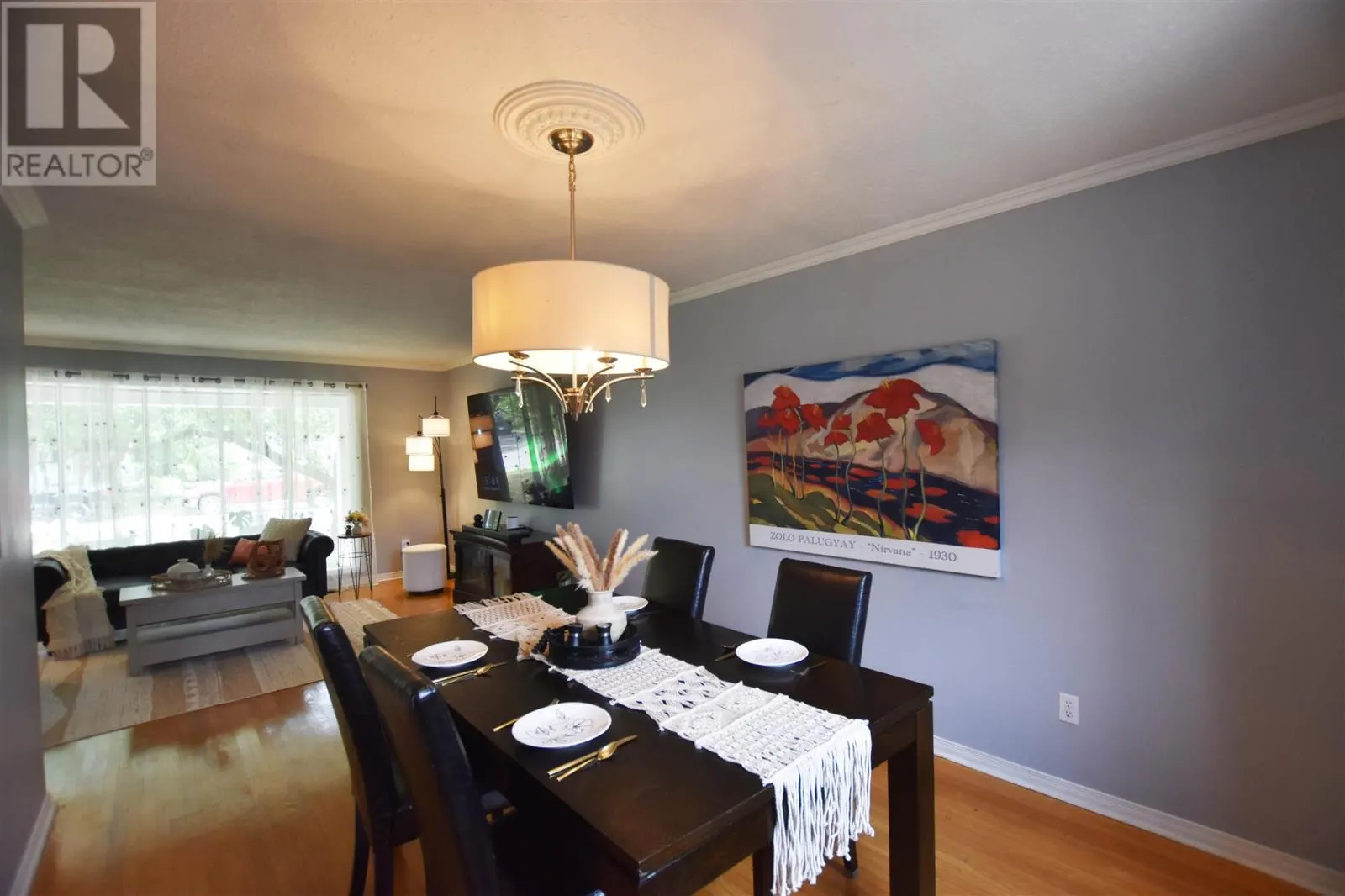 123 Palace DR