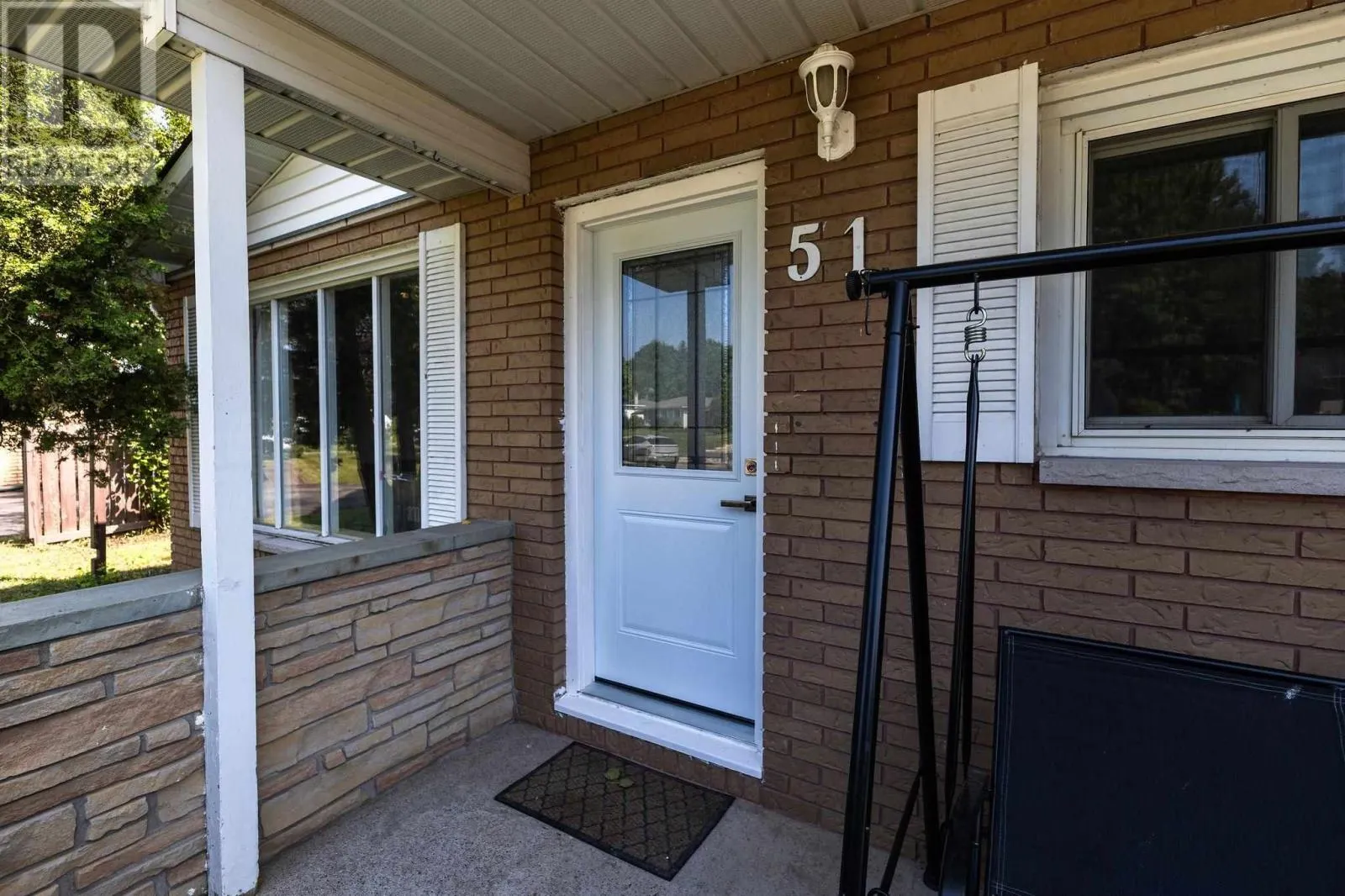 51 Pelican DR