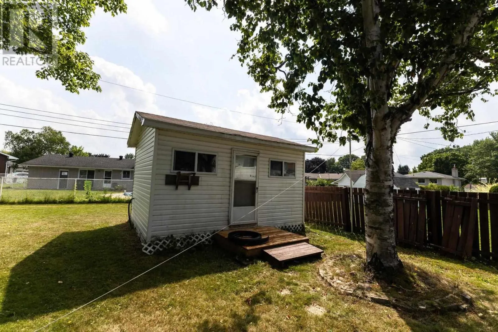 51 Pelican DR