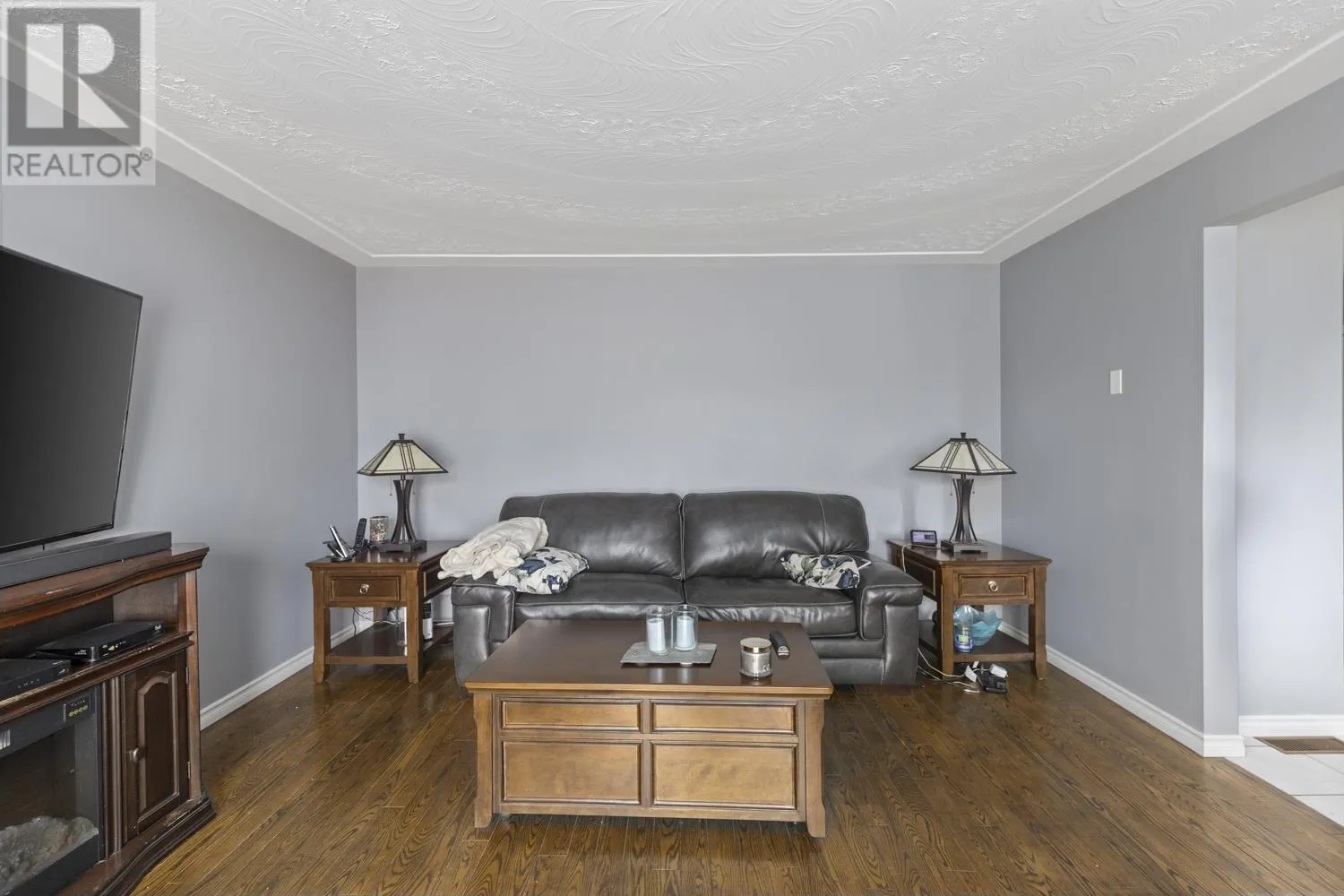 530 Farwell TER