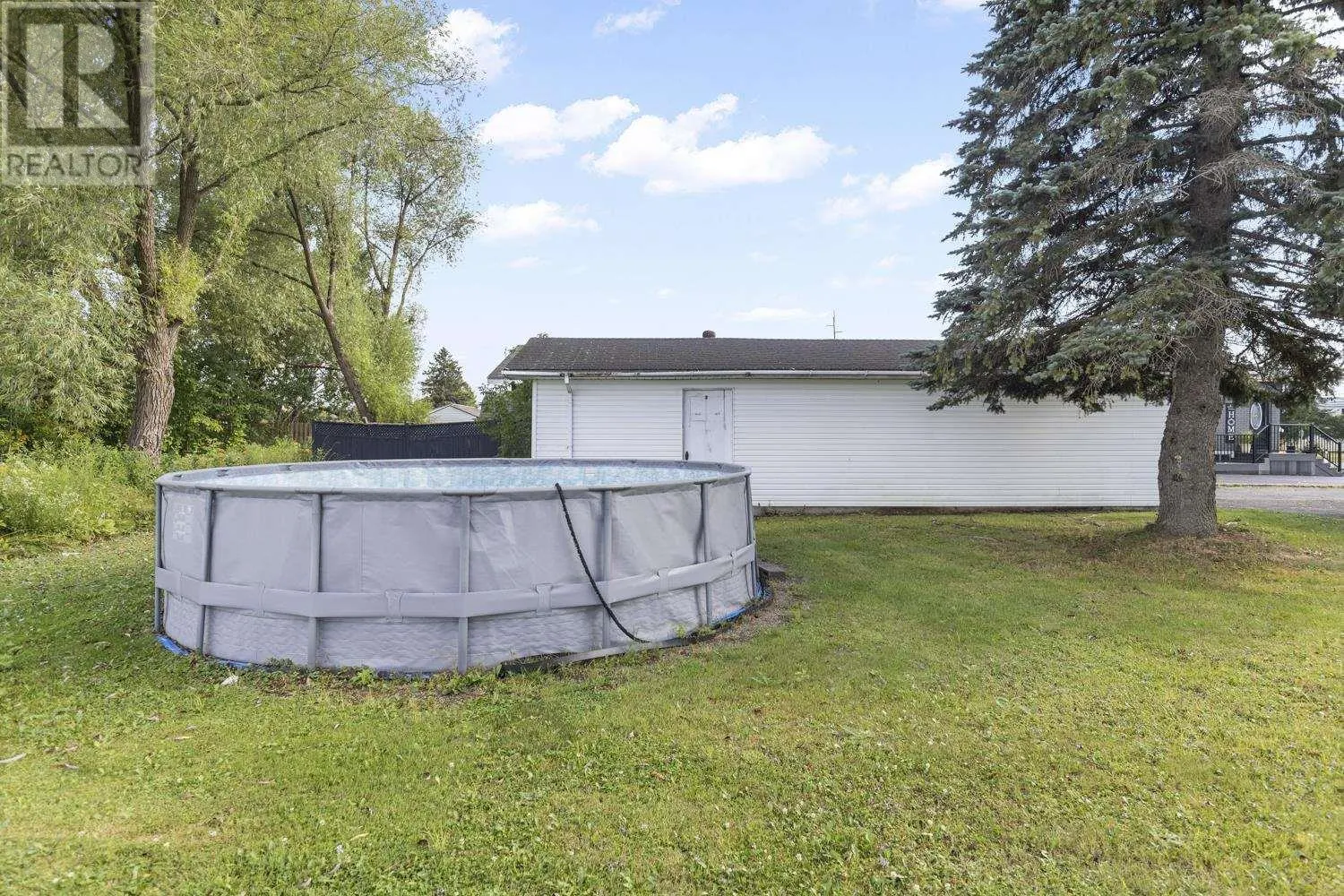 530 Farwell TER
