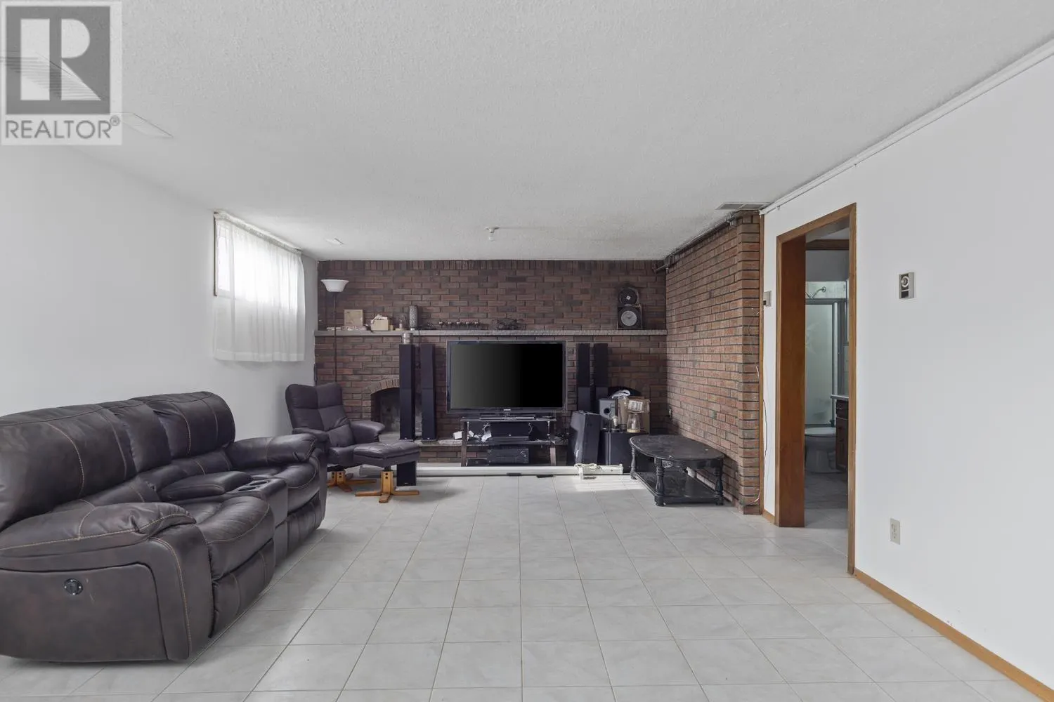 530 Farwell TER