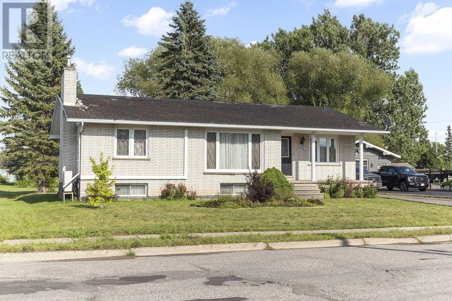 530 Farwell TER