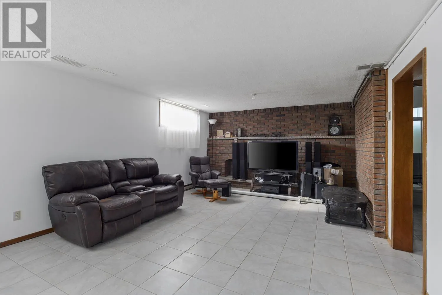530 Farwell TER