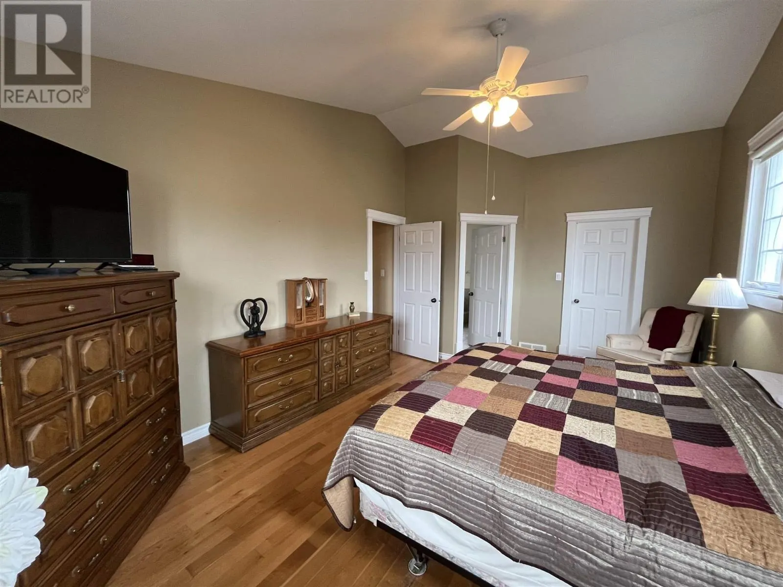 42 Cody Point CT
