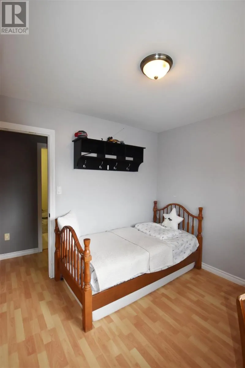 34 Millwood ST