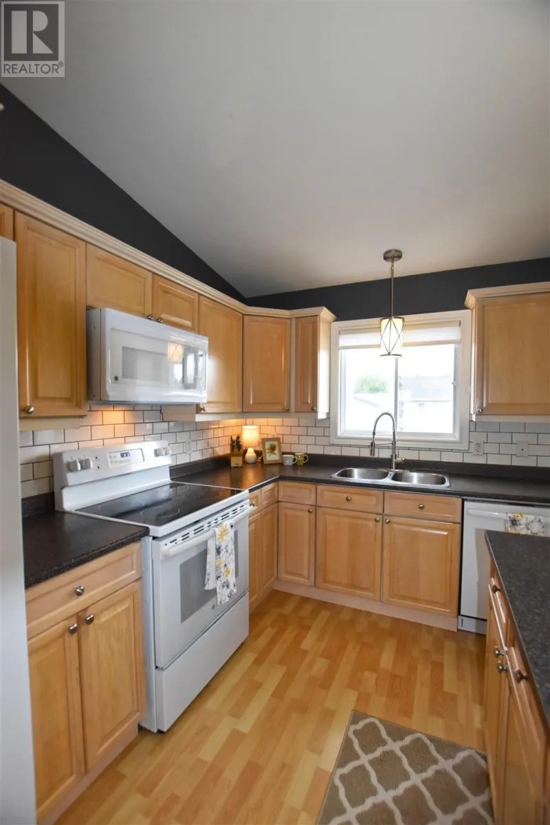 34 Millwood ST