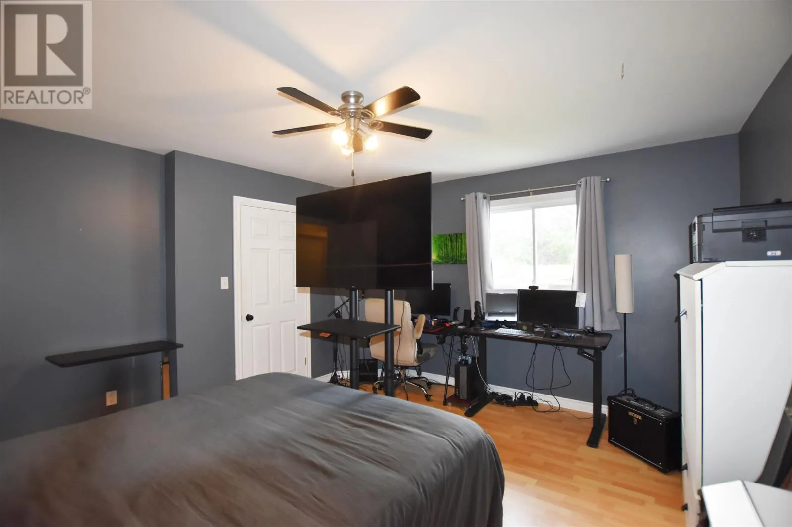 34 Millwood ST