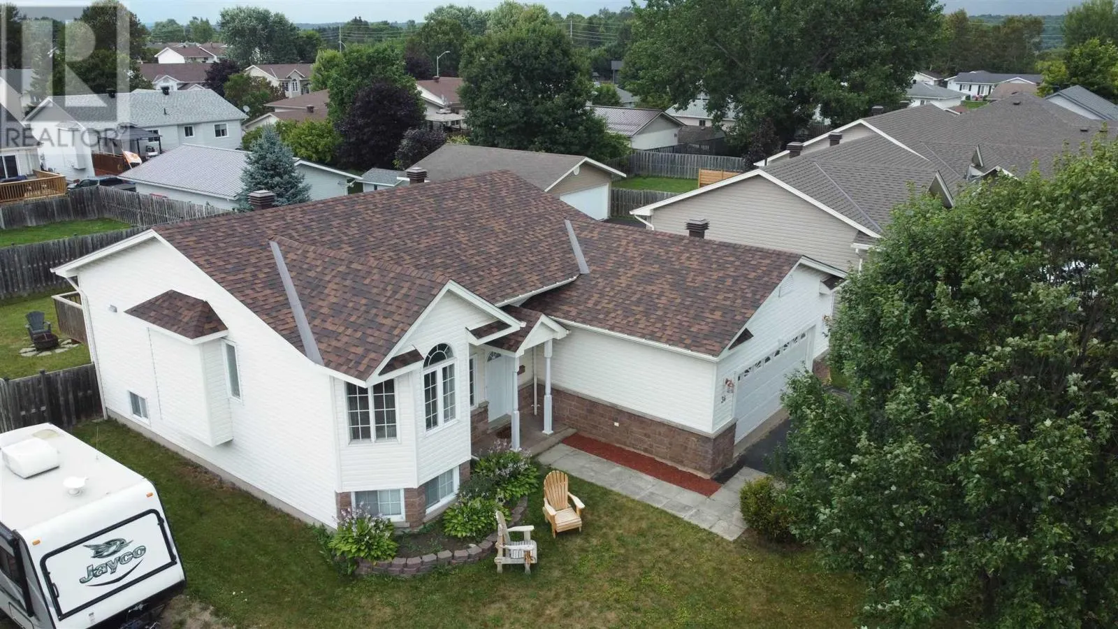 34 Millwood ST