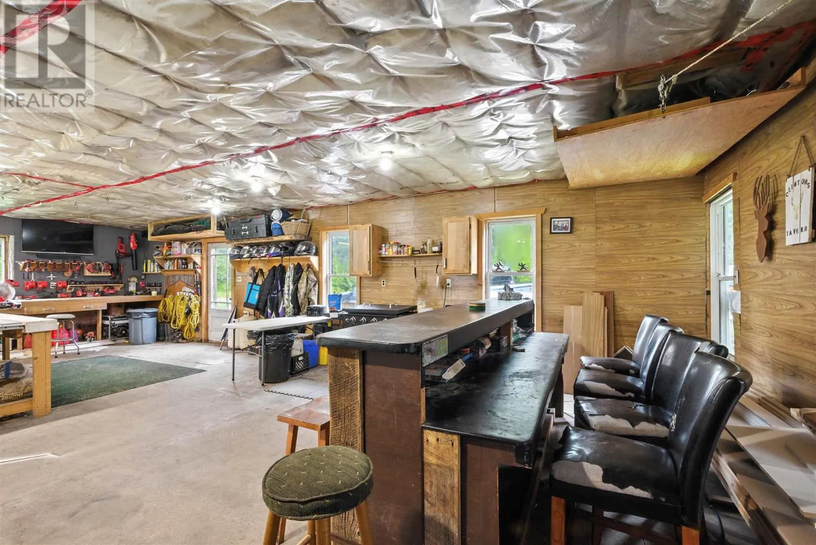 194 Wharncliff RD