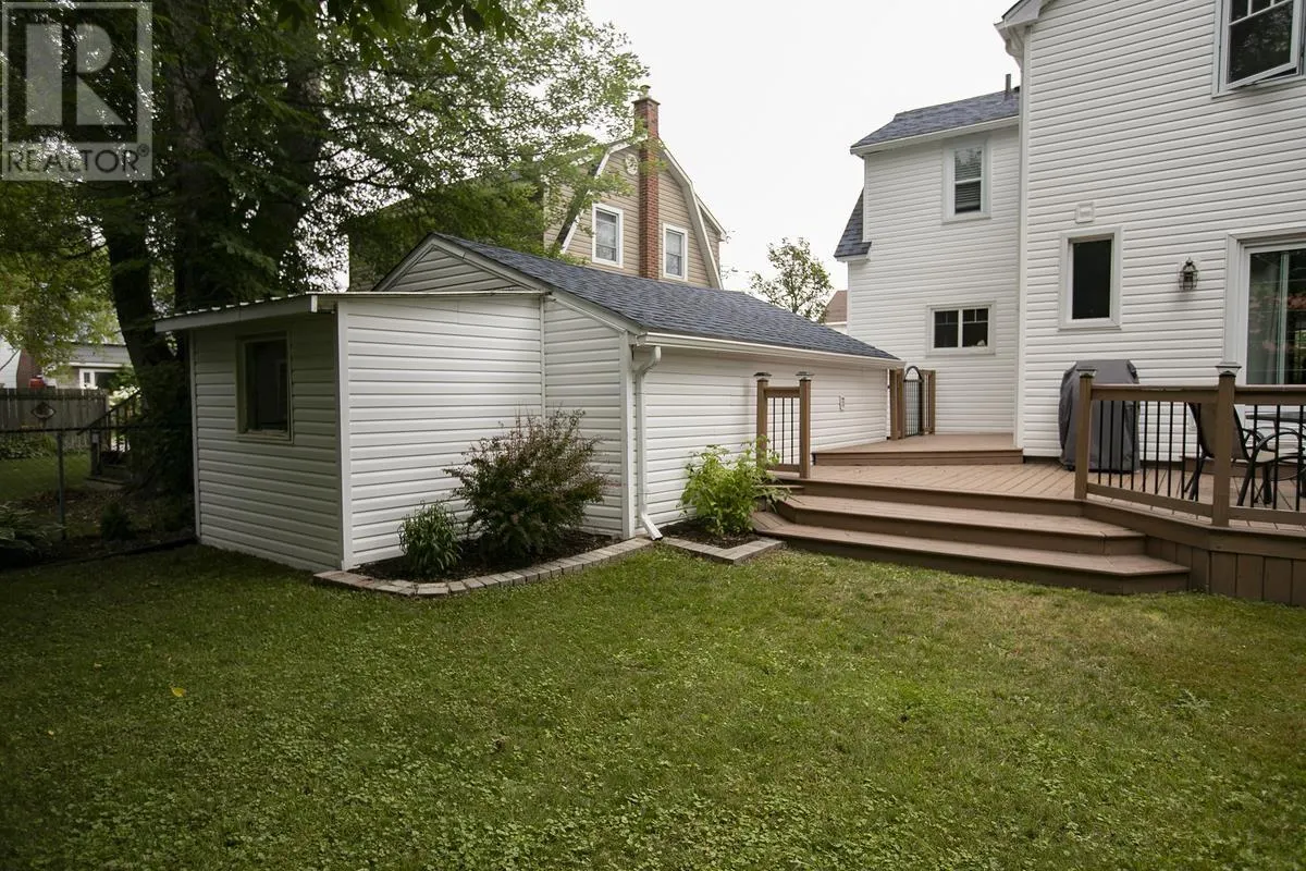 71 Coulson AVE
