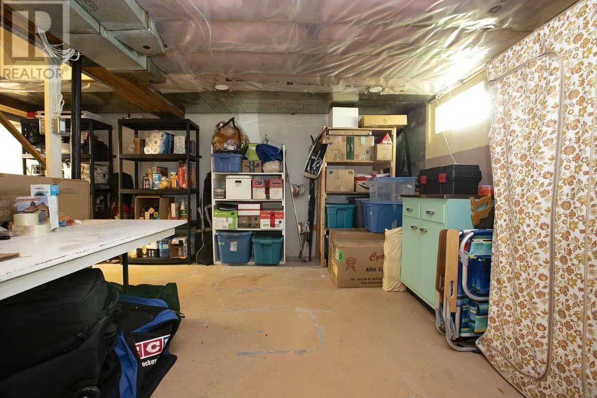71 Coulson AVE