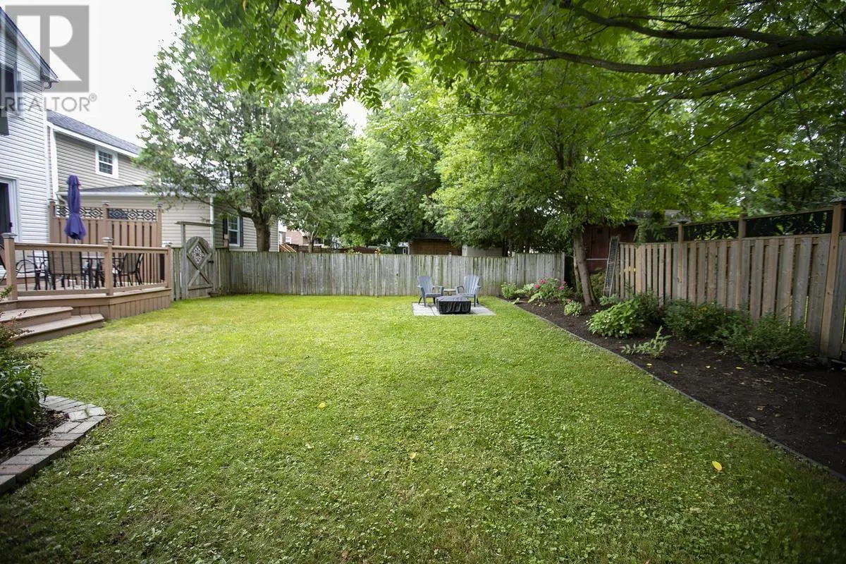 71 Coulson AVE