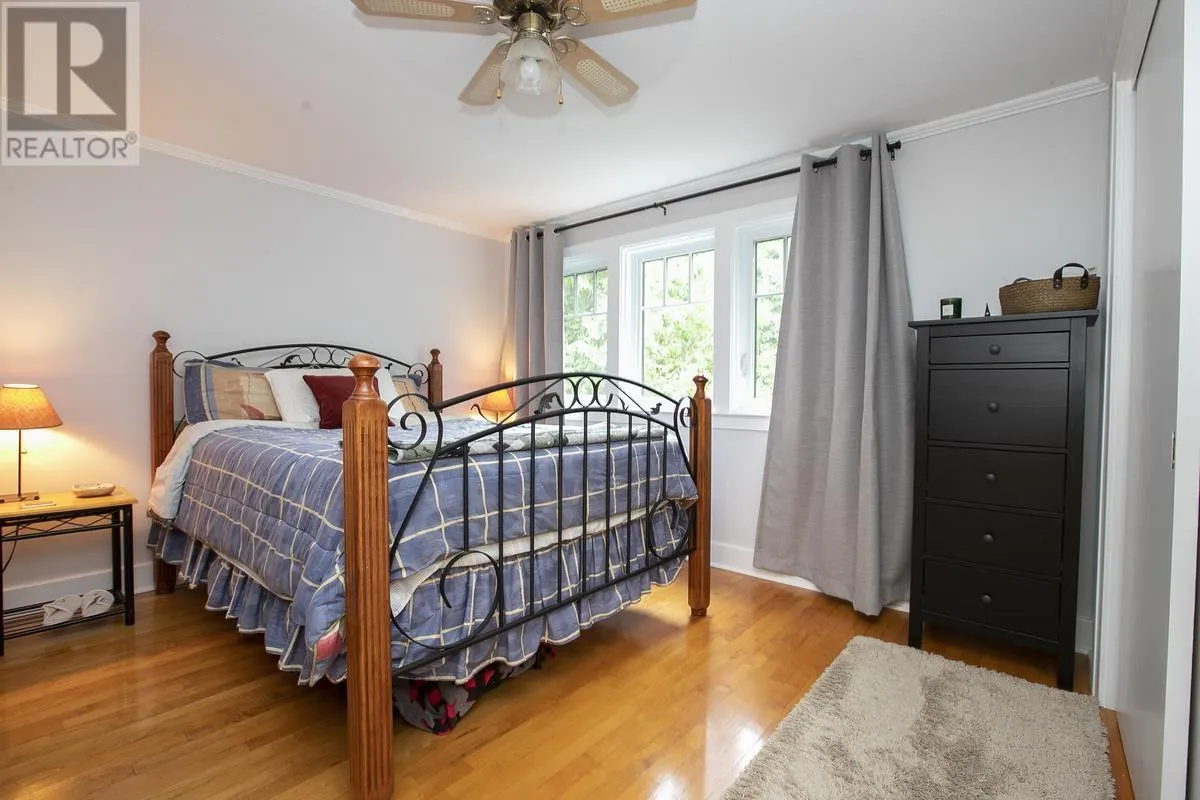 71 Coulson AVE