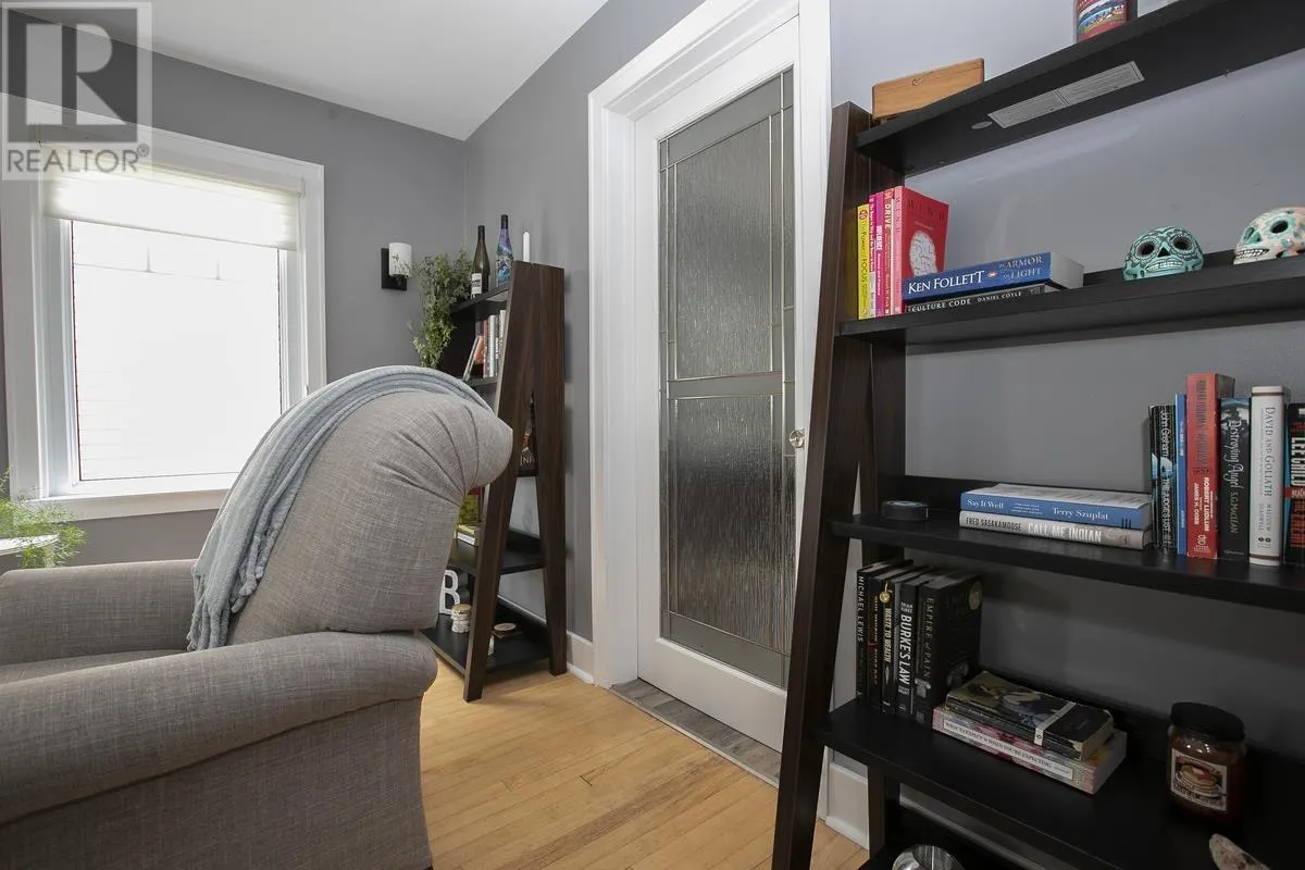 71 Coulson AVE