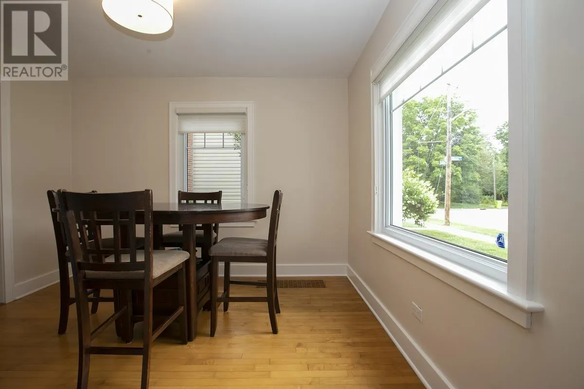 71 Coulson AVE