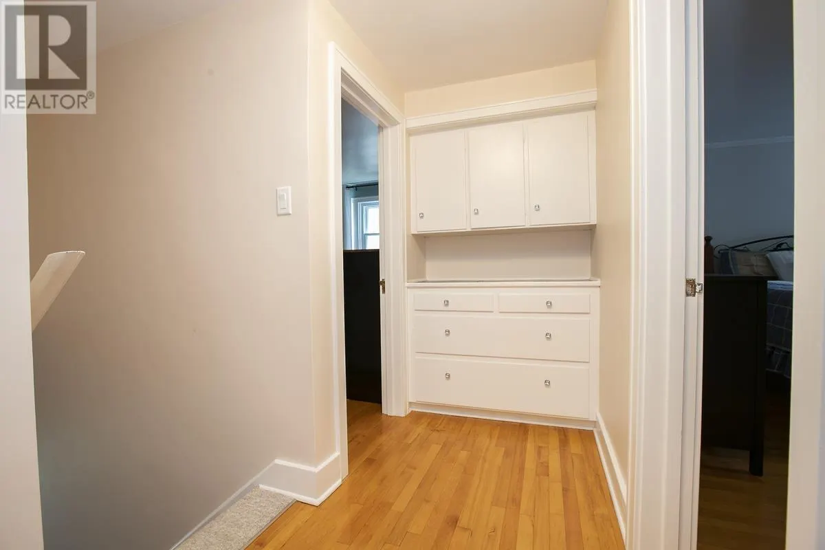 71 Coulson AVE