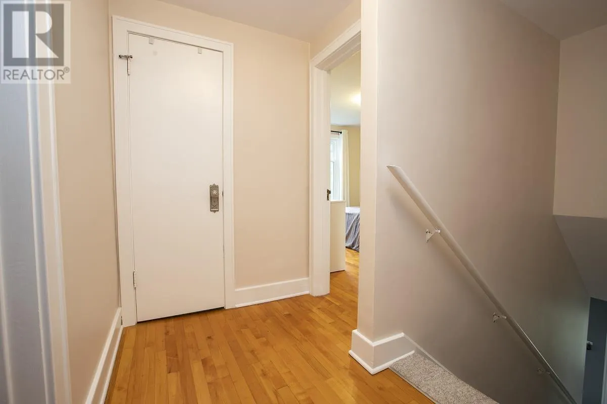71 Coulson AVE