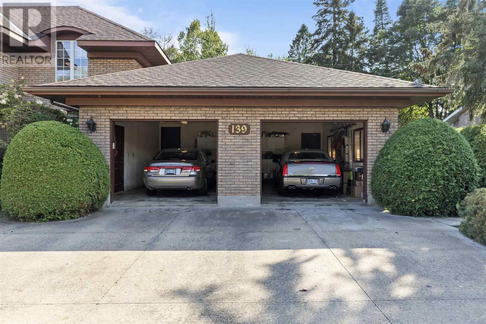 139 Caddy AVE