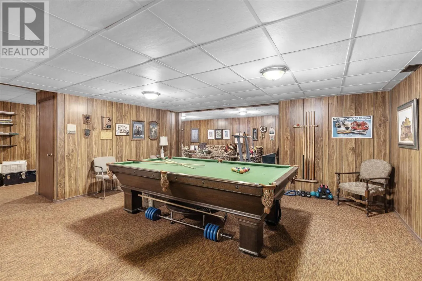 139 Caddy AVE