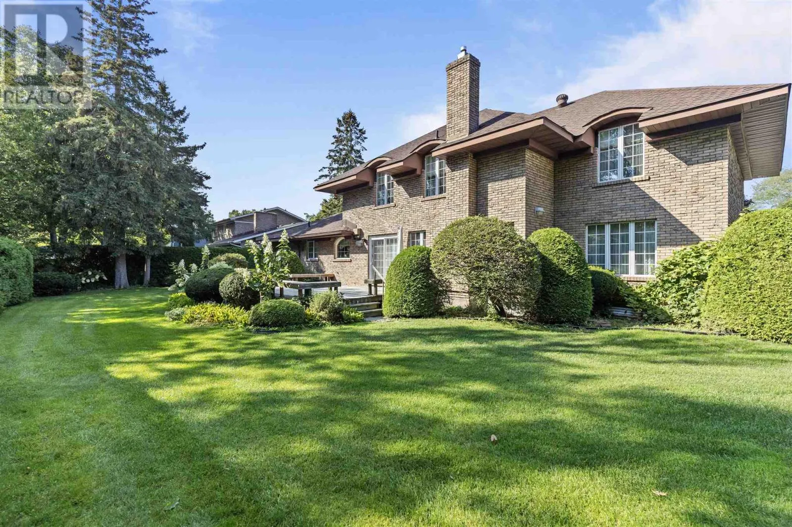 139 Caddy AVE