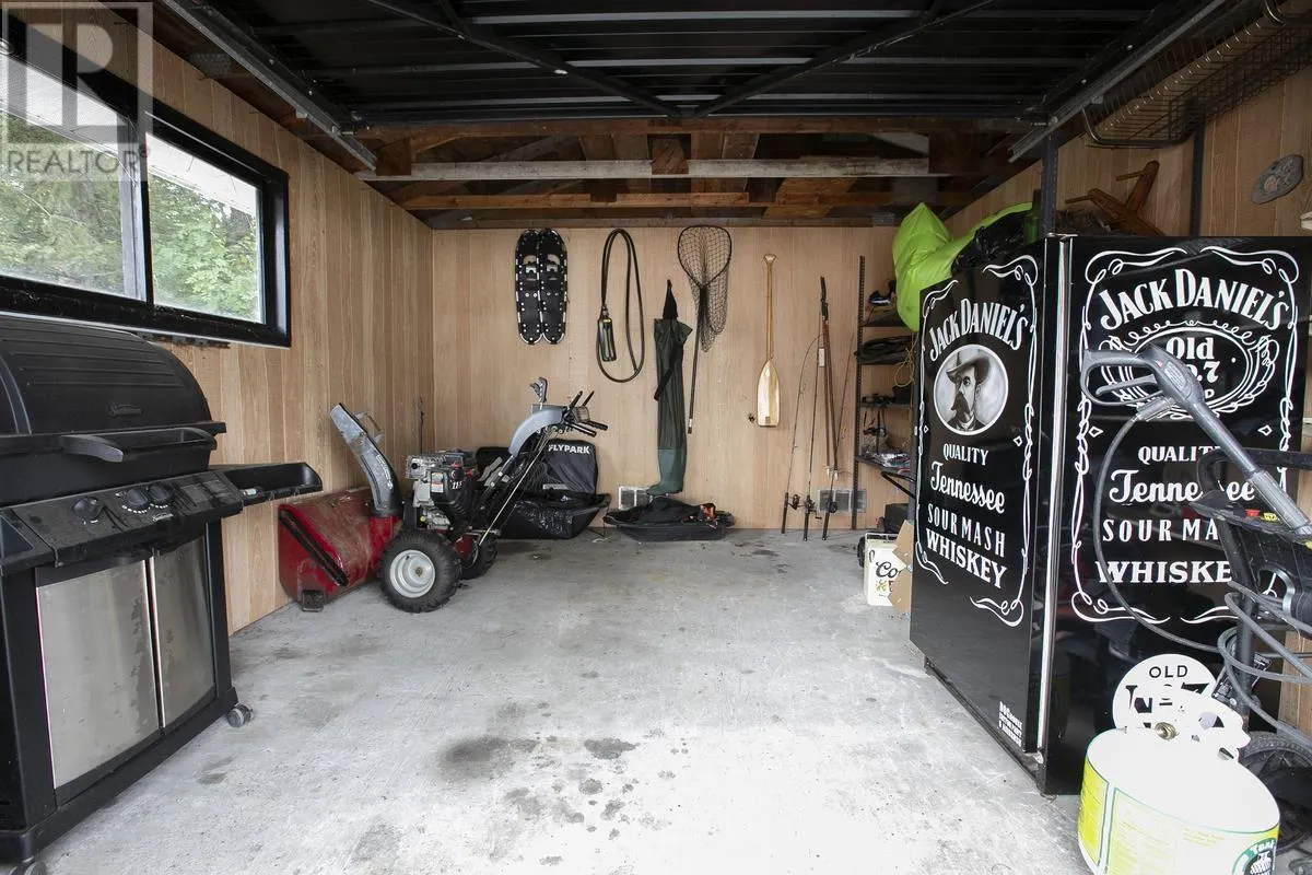 48 Fournier RD